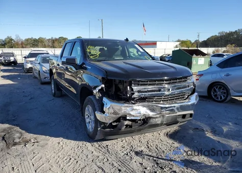 2021 Chevrolet Silverado C1500 Lt z USA, uszkodzony, nr VIN 1GCPWCED4MZ363459